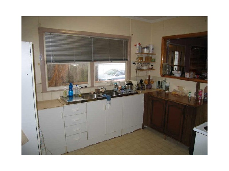 18 Joyce Street, Redcliffe QLD 4020