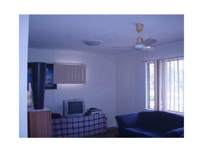 95 Dover Road, Redcliffe QLD 4020