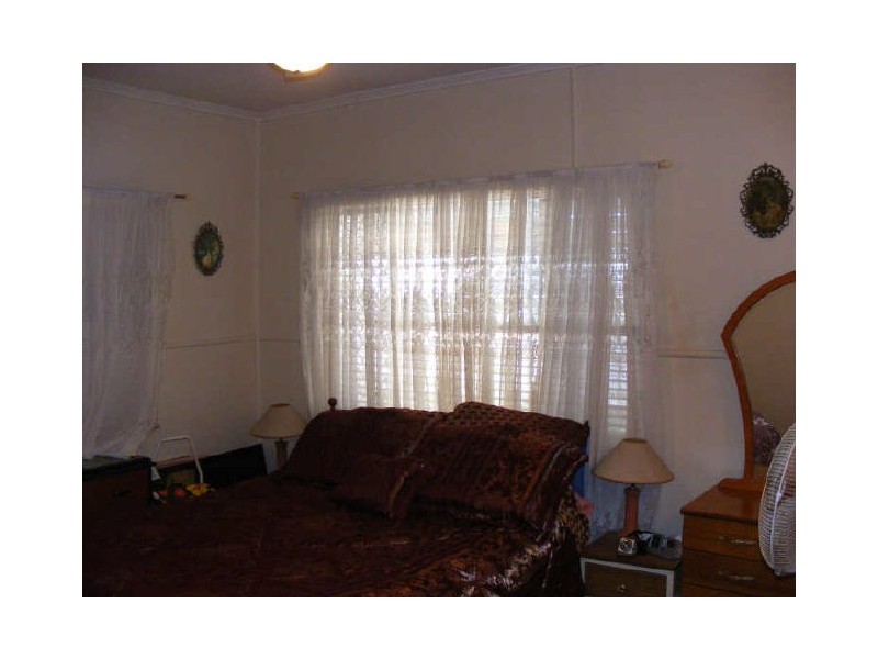 81 Albert Street, Margate QLD 4019