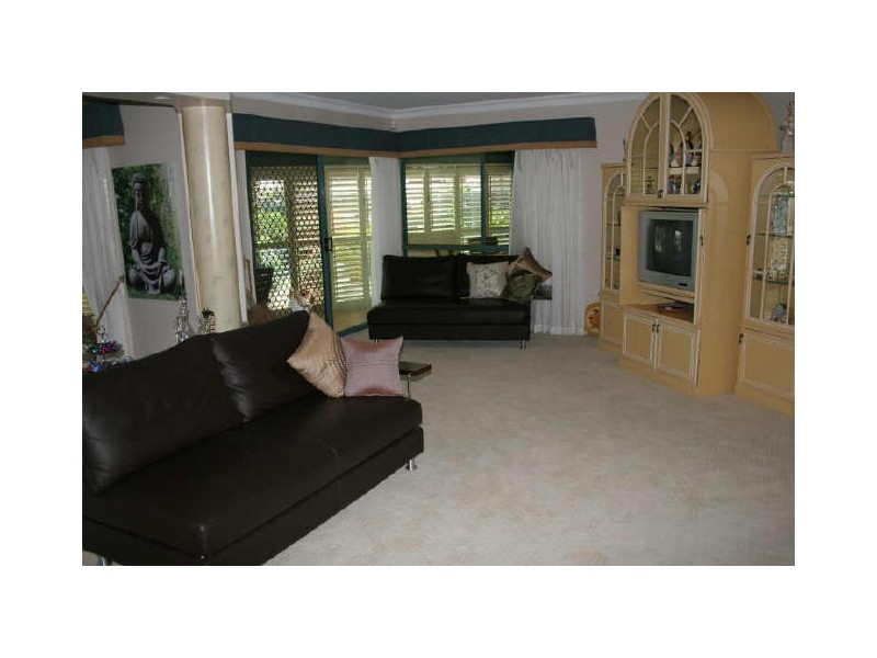 3 Constellation Crt, Scarborough QLD 4020
