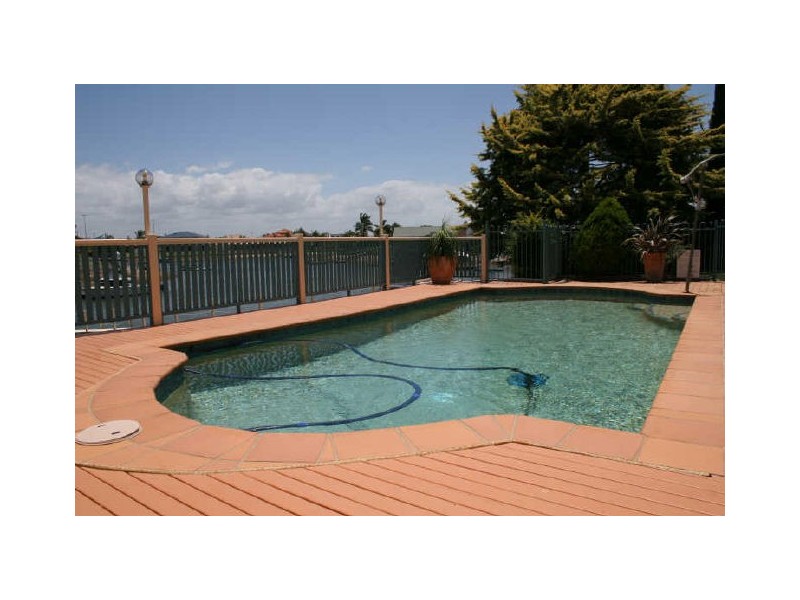 3 Constellation Crt, Scarborough QLD 4020