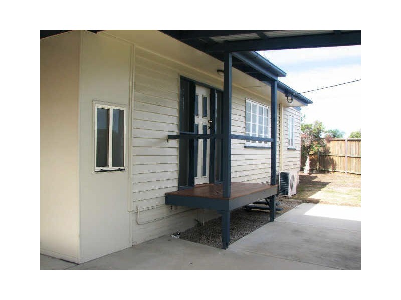 2 Bradley Road, Clontarf QLD 4019