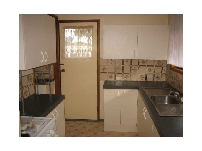 1/51 Sutton Street, Redcliffe QLD 4020