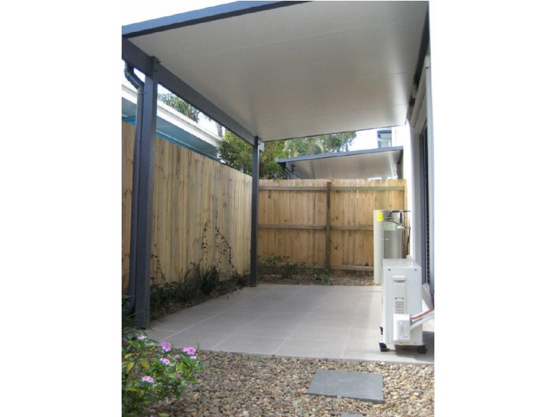 2/96 Turner Street, Scarborough QLD 4020
