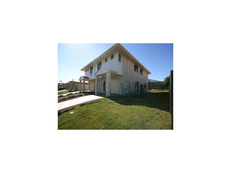 1/9 Lady Bowen Place, Rothwell QLD 4022