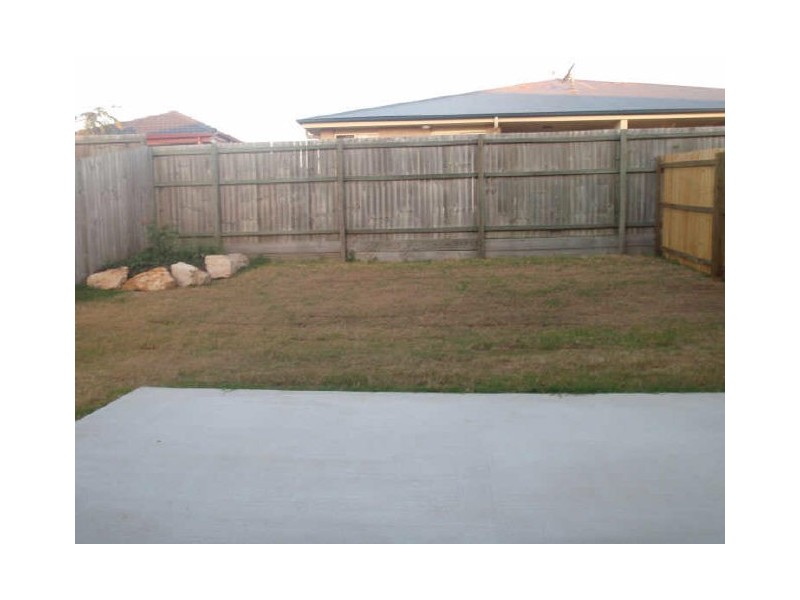 1/9 Lady Bowen Place, Rothwell QLD 4022