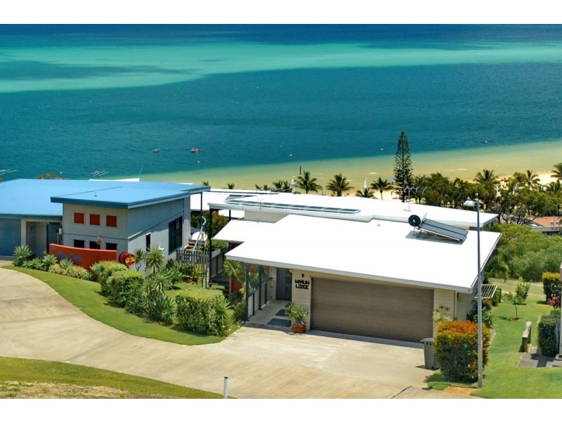 9 Cassidae Crescent, Tangalooma QLD 4025