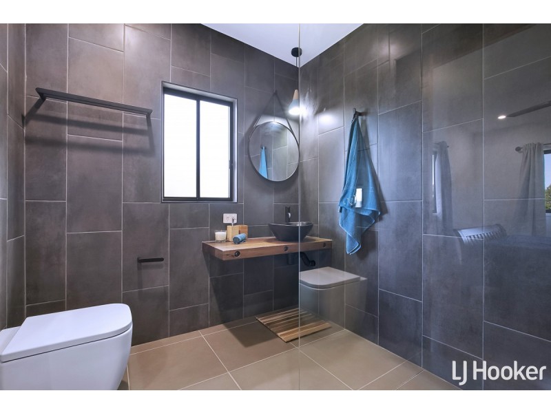 12 Wallin Avenue, Deception Bay QLD 4508