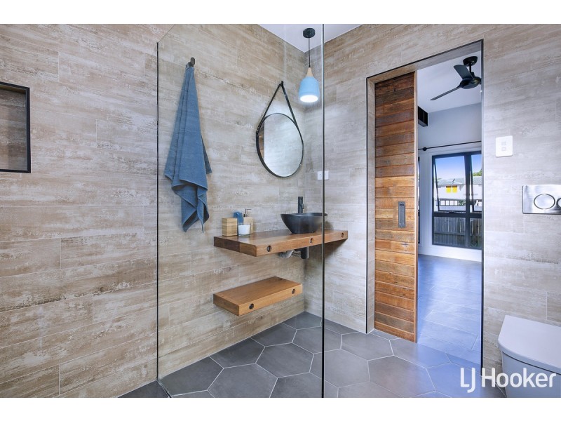 12 Wallin Avenue, Deception Bay QLD 4508