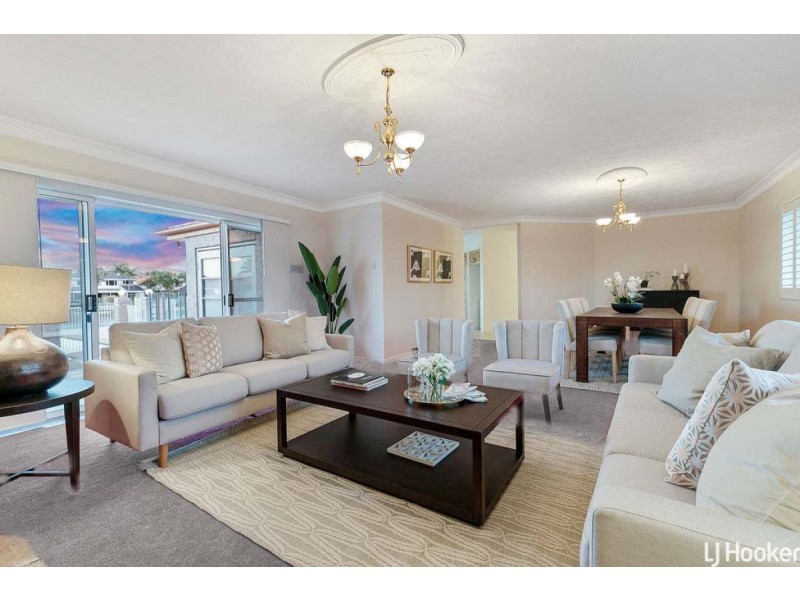 155 Griffith Road, Newport QLD 4020