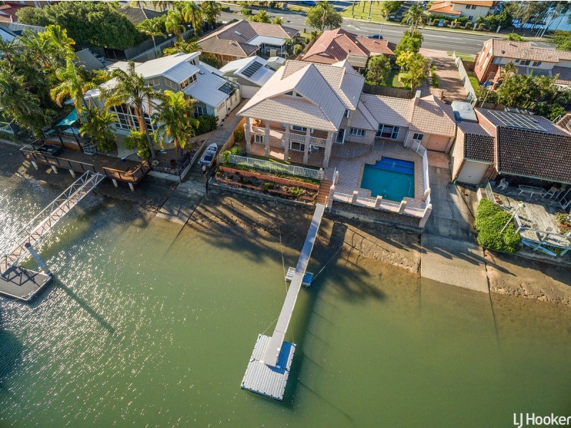 155 Griffith Road, Newport QLD 4020