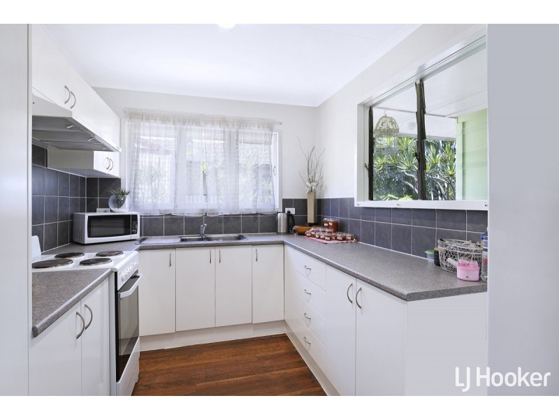 232 Macdonnell Road, Clontarf QLD 4019 LJ Hooker Redcliffe Sold