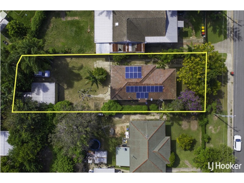 232 Macdonnell Road, Clontarf QLD 4019 LJ Hooker Redcliffe Sold