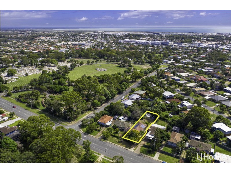 232 Macdonnell Road, Clontarf QLD 4019 LJ Hooker Redcliffe Sold