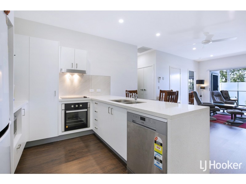 2/4 Albert Street, Margate QLD 4019