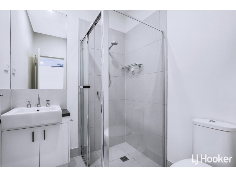 2/4 Albert Street, Margate QLD 4019