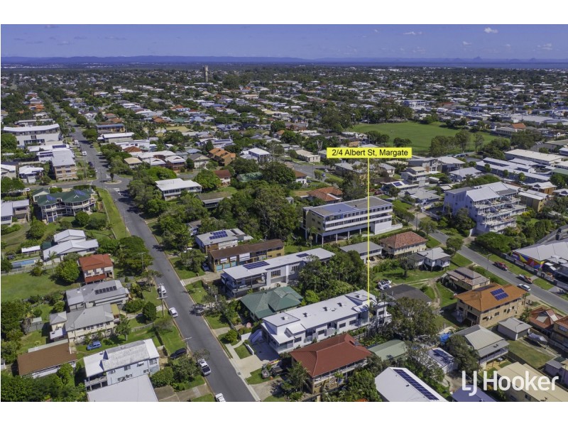 2/4 Albert Street, Margate QLD 4019