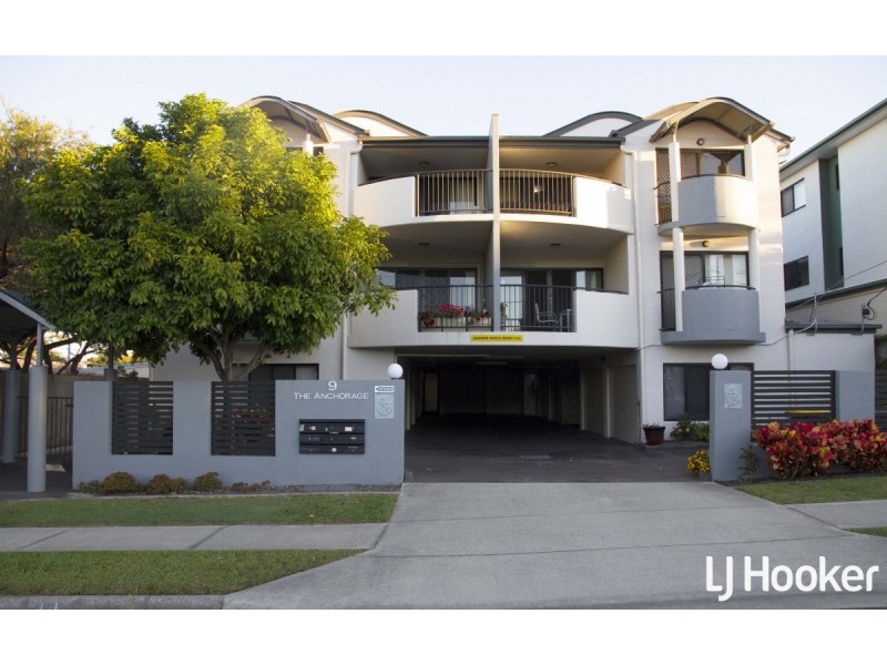 8/9 Mcnaughton Street, Redcliffe QLD 4020