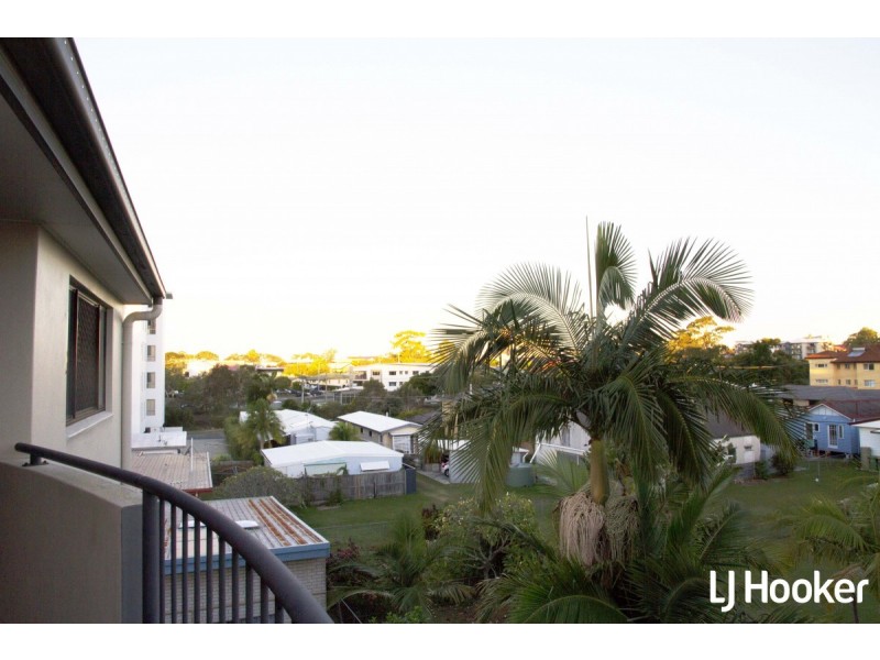 8/9 Mcnaughton Street, Redcliffe QLD 4020