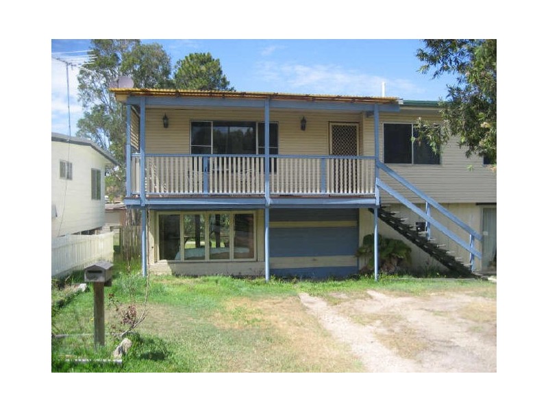 9 PIKETT STREET, Clontarf QLD 4019