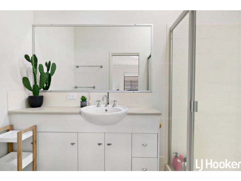 11/25 Georgina Street, Woody Point QLD 4019