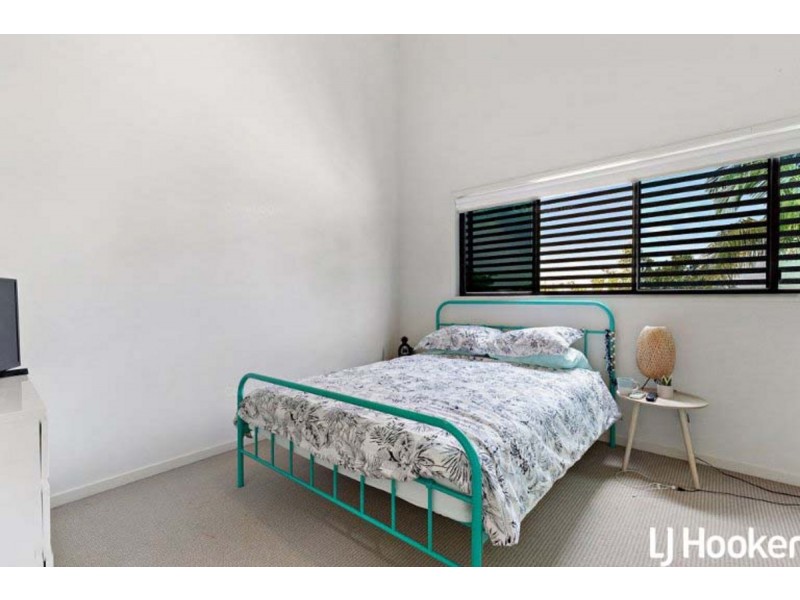 11/25 Georgina Street, Woody Point QLD 4019