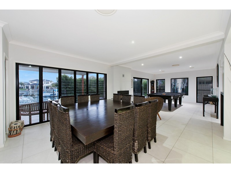 13 Wildfire Court, Newport QLD 4020