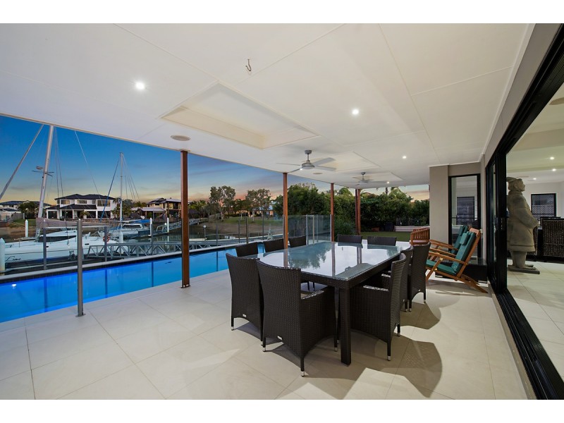 13 Wildfire Court, Newport QLD 4020