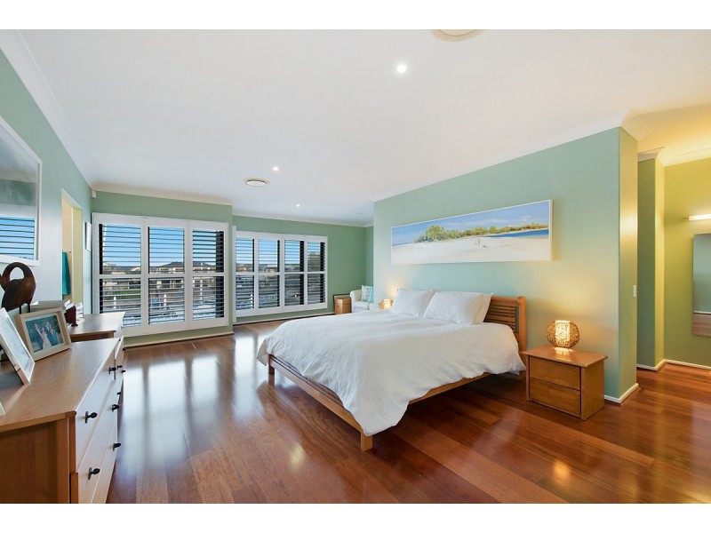 13 Wildfire Court, Newport QLD 4020