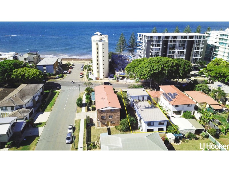 2/19 Prince Edward Parade, Redcliffe QLD 4020