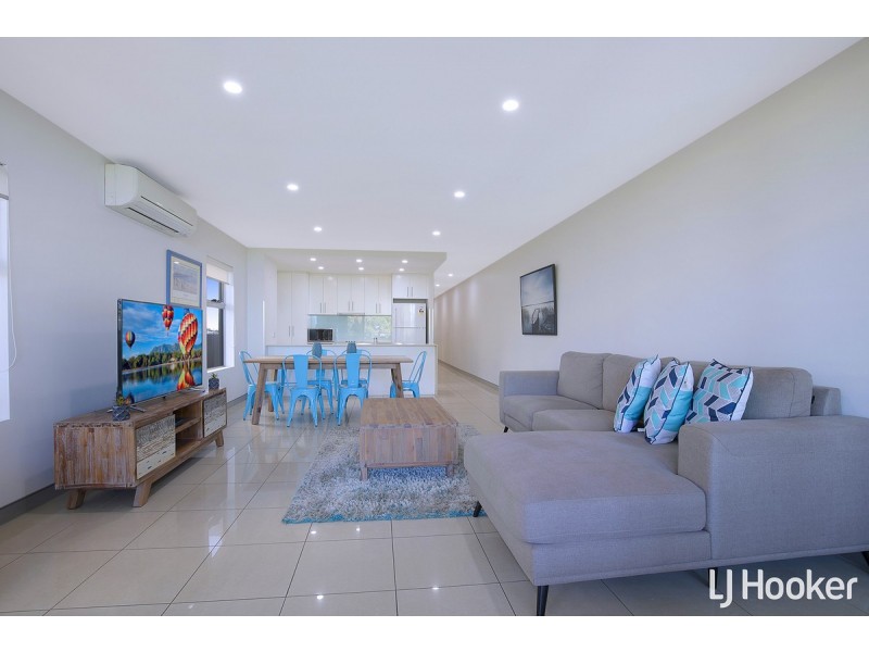 13/83 Marine Parade, Redcliffe QLD 4020