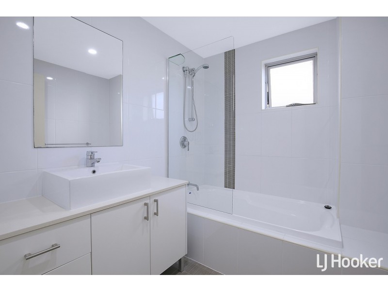 13/83 Marine Parade, Redcliffe QLD 4020