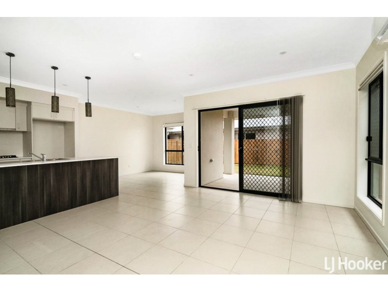 72 Brindabella Street, Newport QLD 4020