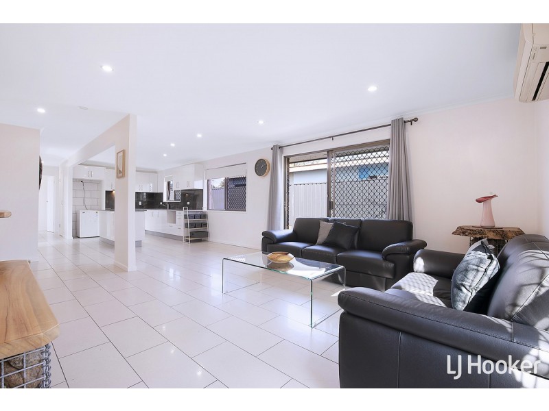 24 Masterton Street, Kippa-ring QLD 4021