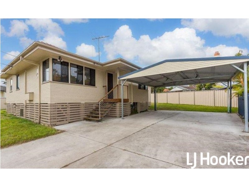 11 Esperanto Street, Redcliffe QLD 4020