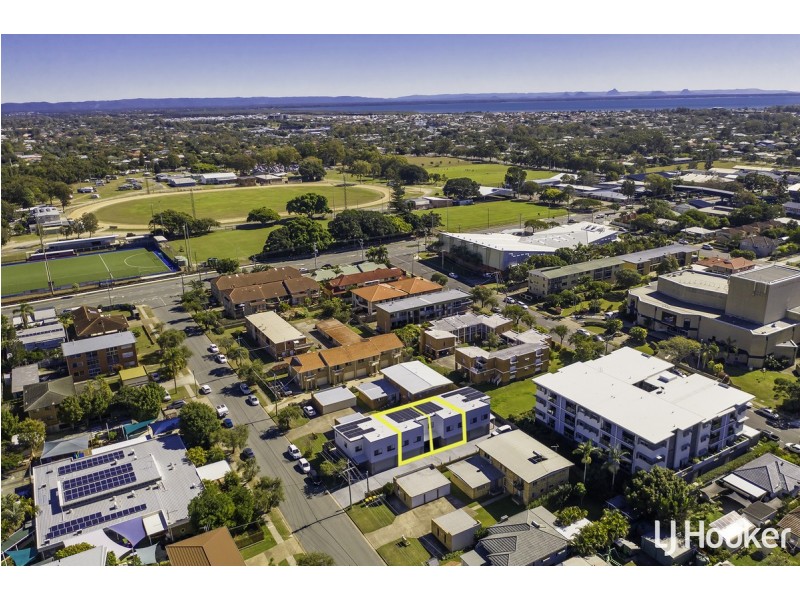 2/8 Meredith Street, Redcliffe QLD 4020