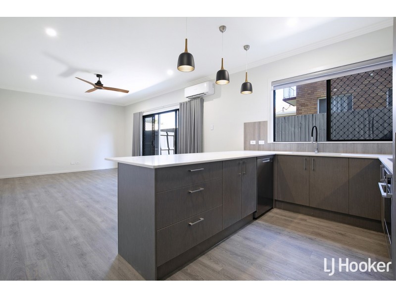 3/8 Meredith Street, Redcliffe QLD 4020