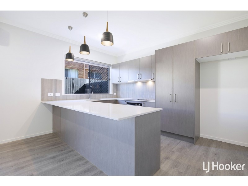 3/8 Meredith Street, Redcliffe QLD 4020