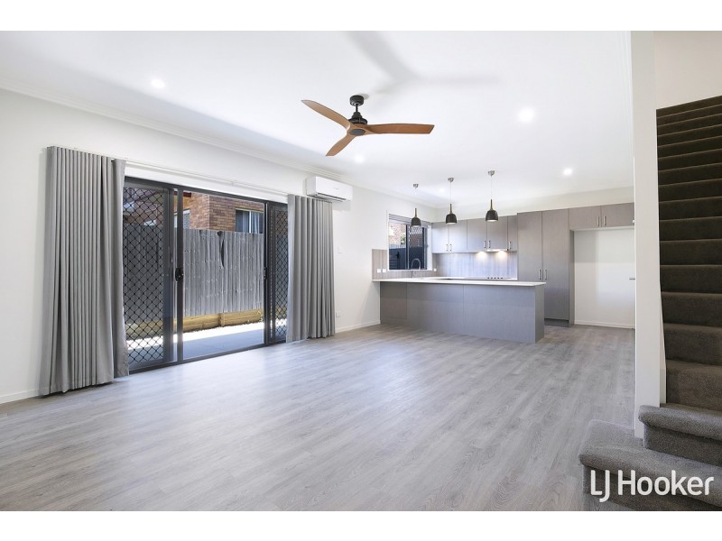 3/8 Meredith Street, Redcliffe QLD 4020