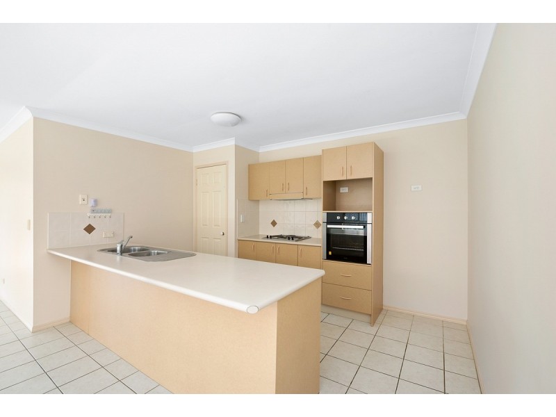 8 Leicester Court, Kippa-ring QLD 4021