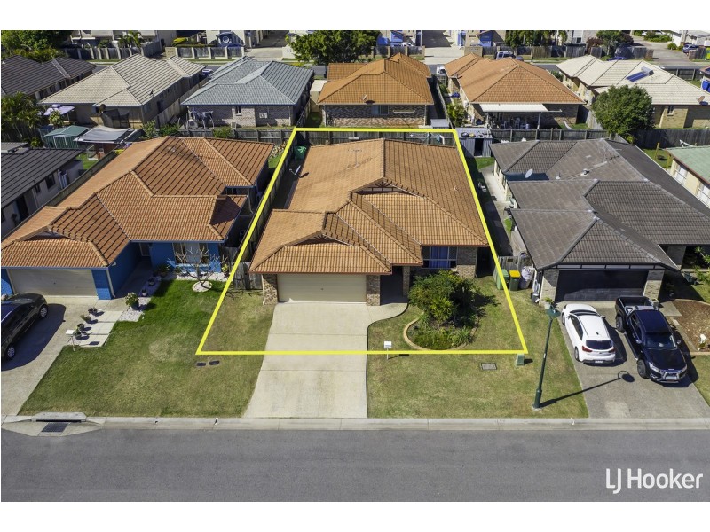 8 Leicester Court, Kippa-ring QLD 4021