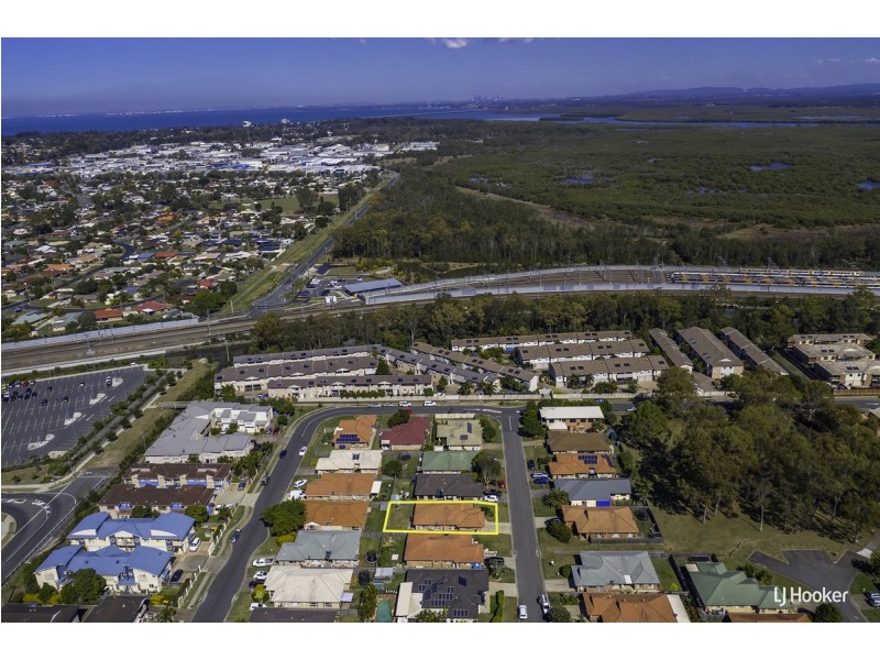 8 Leicester Court, Kippa-ring QLD 4021