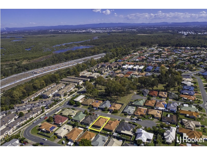 8 Leicester Court, Kippa-ring QLD 4021