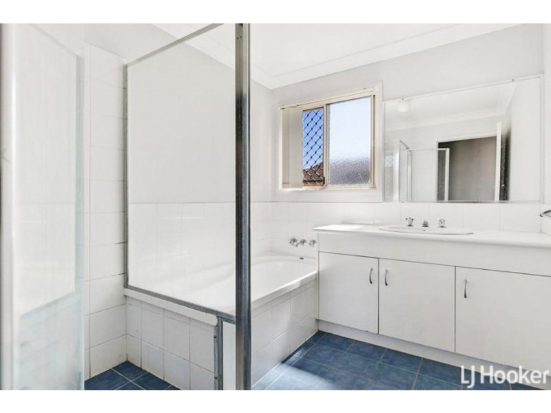 4/12 Fleet Drive, Kippa-ring QLD 4021