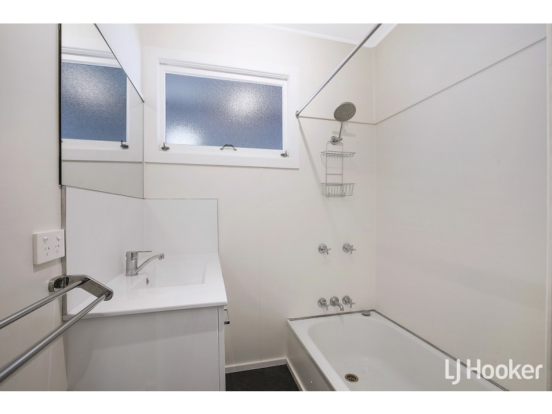 173 Anzac Avenue, Redcliffe QLD 4020