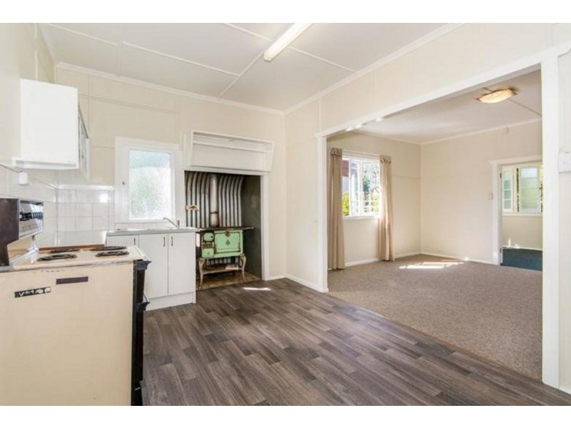 68 Shields Street, Redcliffe QLD 4020