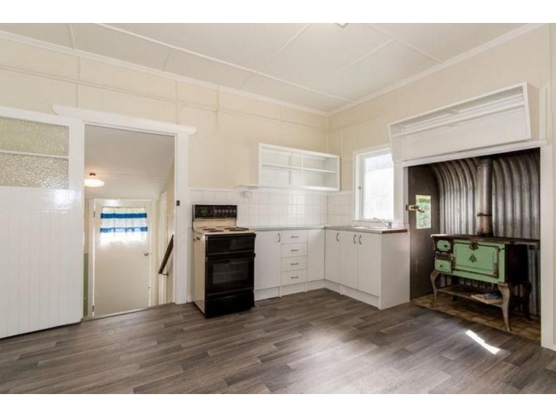 68 Shields Street, Redcliffe QLD 4020