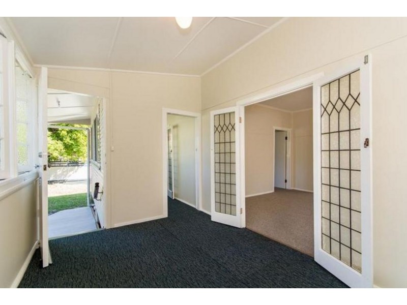 68 Shields Street, Redcliffe QLD 4020