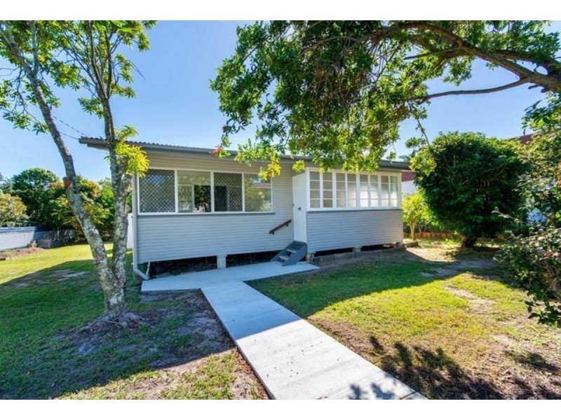 68 Shields Street, Redcliffe QLD 4020