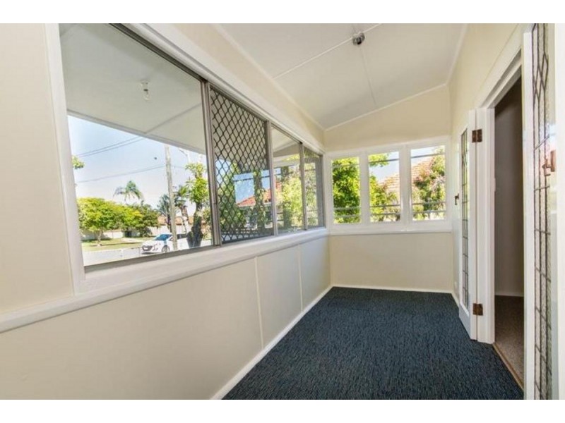 68 Shields Street, Redcliffe QLD 4020